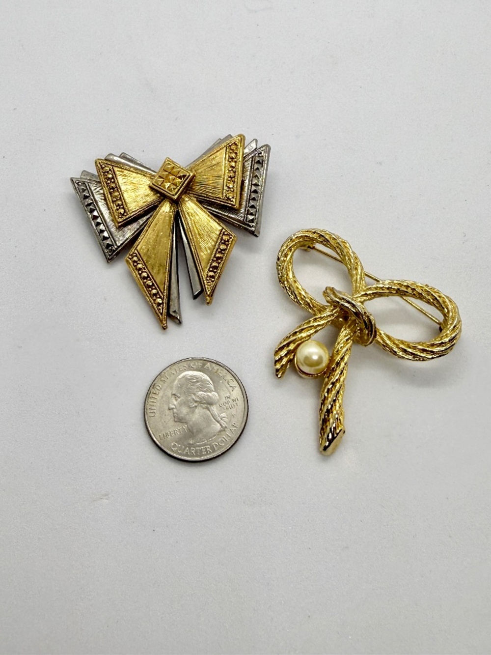 Vintage Bow Brooch Lot AAI Faux Pearl Bow Gold Tone Two Tone Ribbon Pin Set